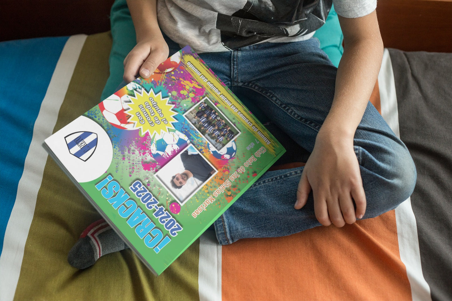 Álbum personalizado con todos los alumnos y el profe de Educación Física (tipo fútbol)